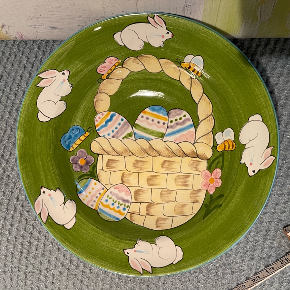 Laurie Gates Bunny bowl